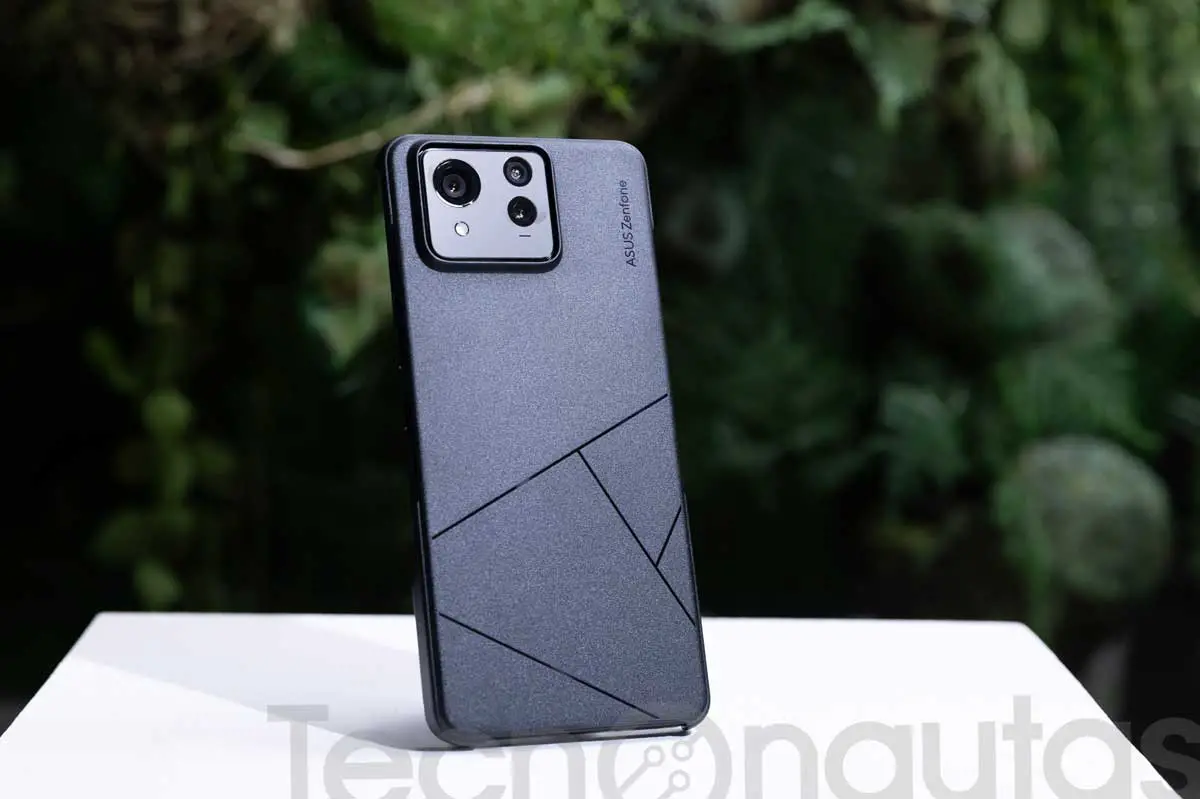 Zenfone-11-Ultra