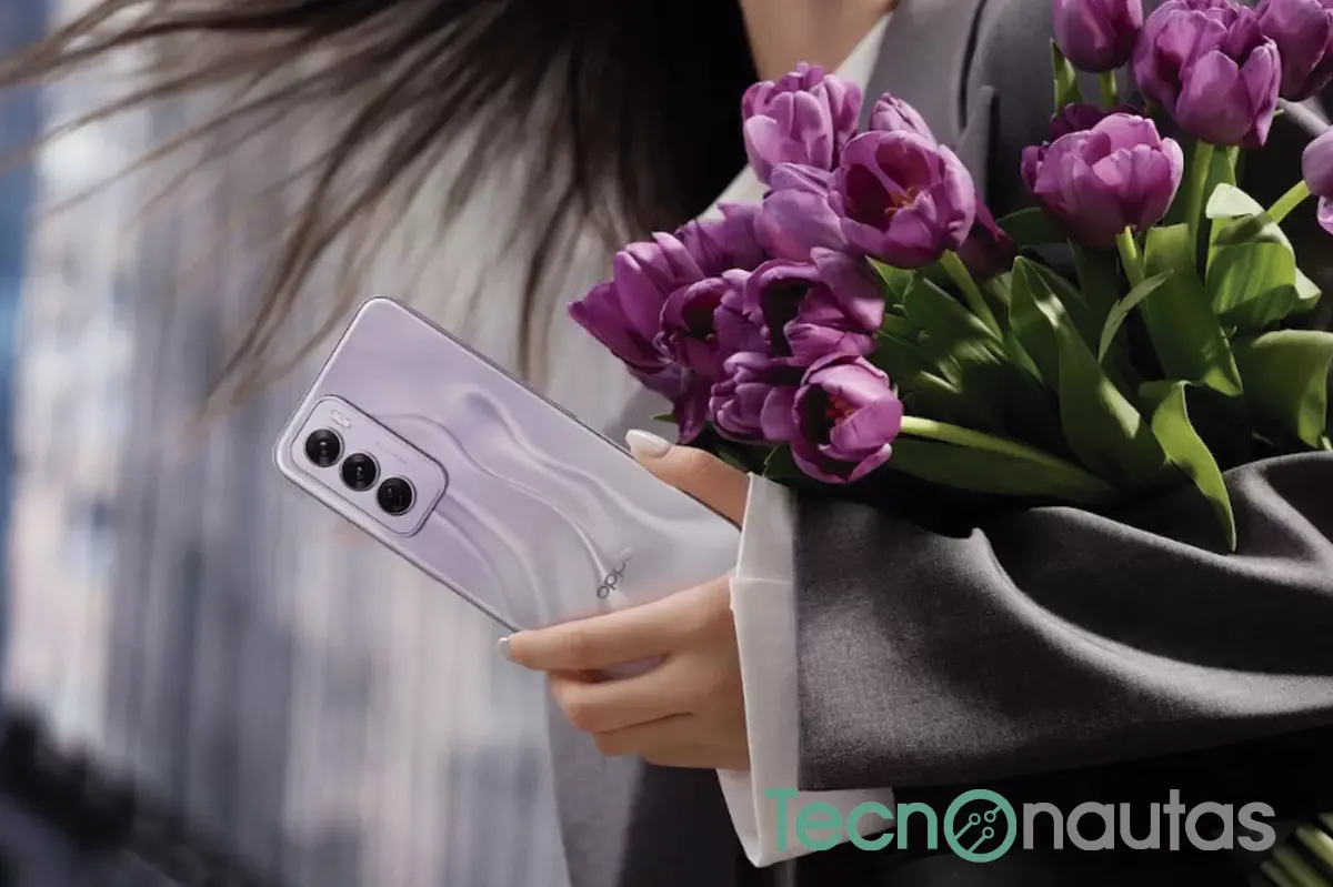 OPPO Reno12 morado